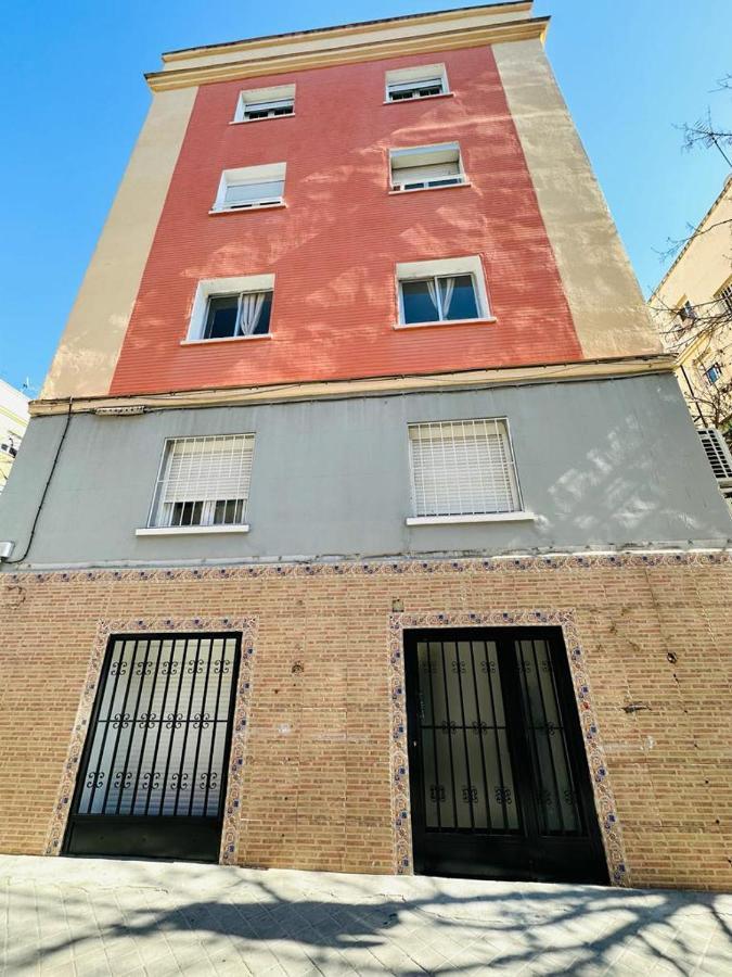 Hospedaje Nueva Numancia Madrid Exterior foto